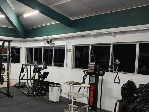 Melhore a privacidade com película decorativa em Vila Velha